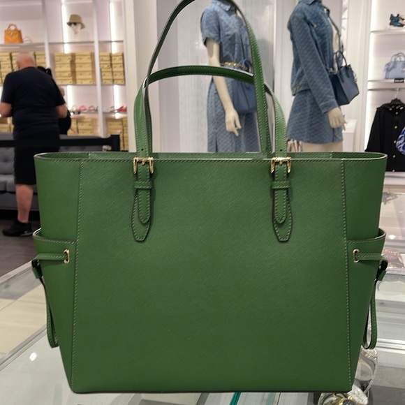 MICHAEL KORS
Gilly Large Saffiano Leather Tote Shoulder Bag
Fern Green
NWT - Picture 11 of 16